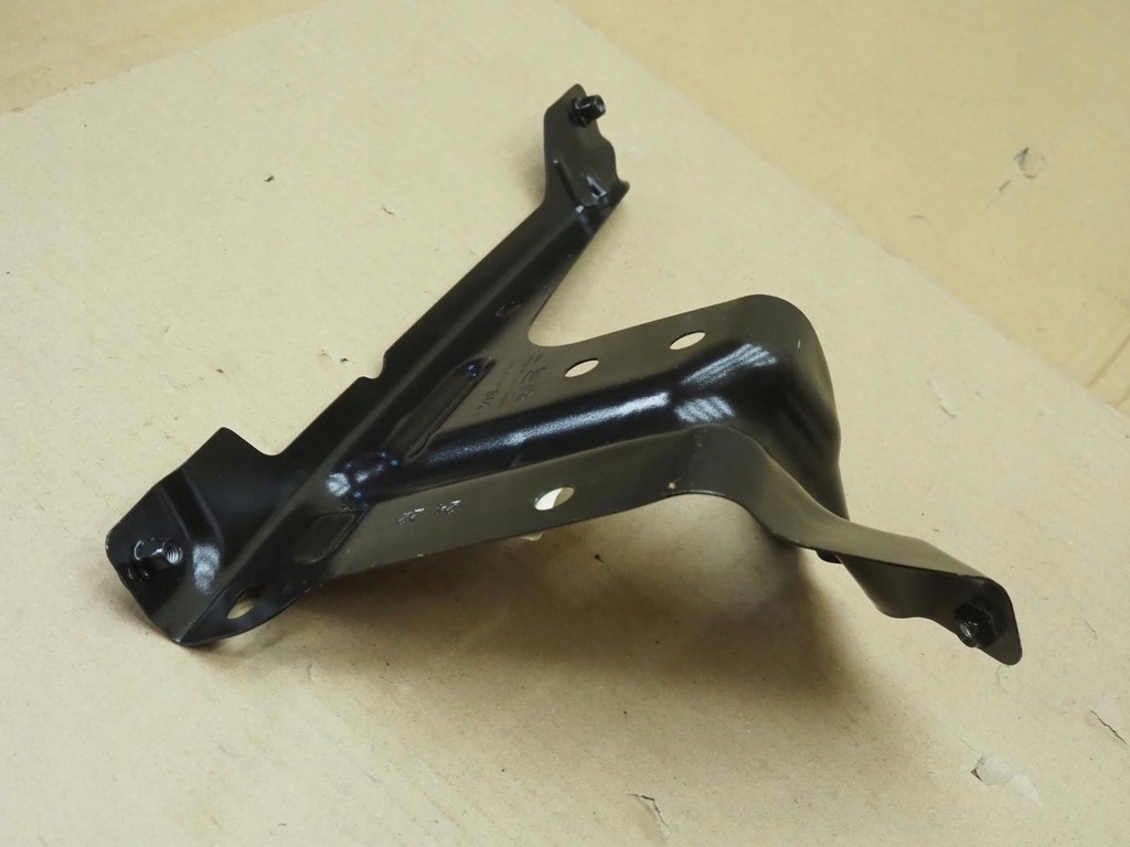 фото №12, Кронштейн кронштейн крила ліва seat ateca 575821167b