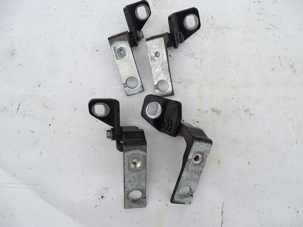 фото №1, Петля петлі двері задня лівий правий ford focus iii mk3 fb