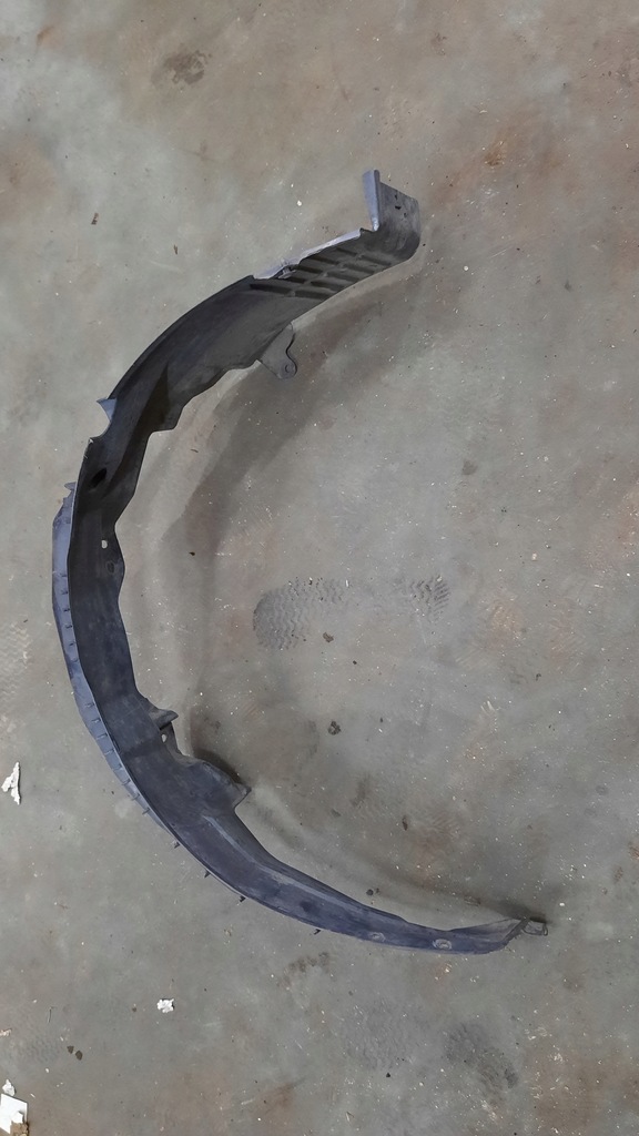 фото №1, Подкрылок перед правое volvo v40 95-00r