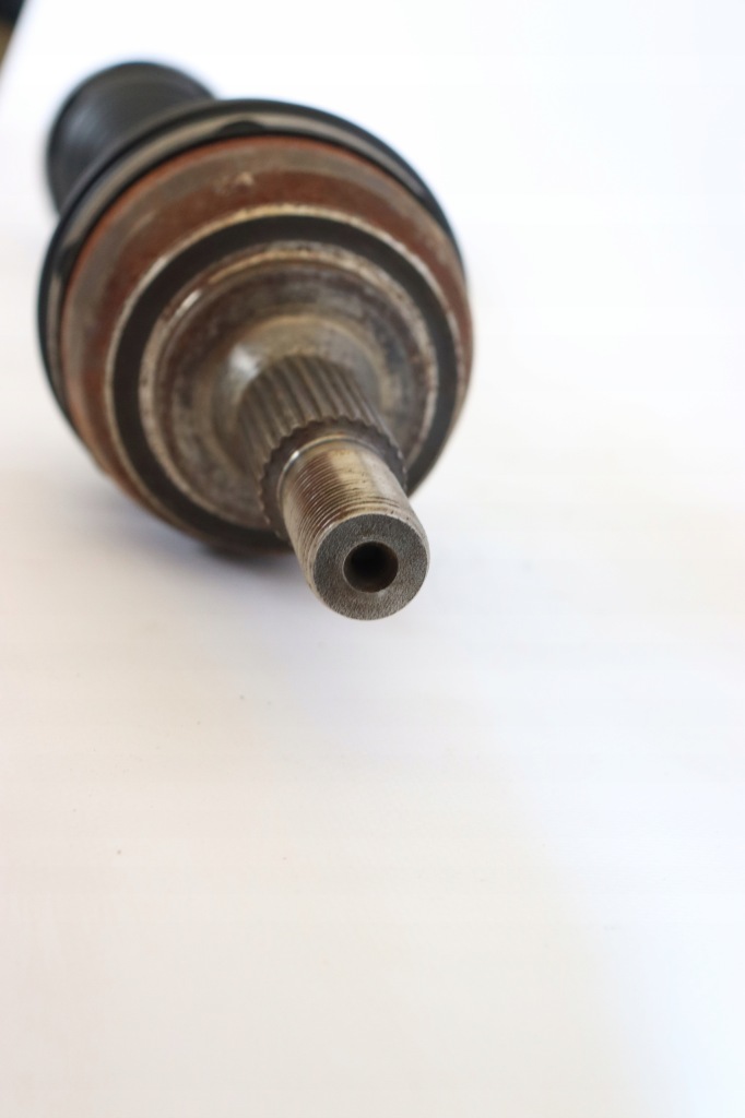 Wał приводной левый citroen c4 p508 оригинальный номер коробка передач передач ml6c 1609610080 k-1335 с Разборки