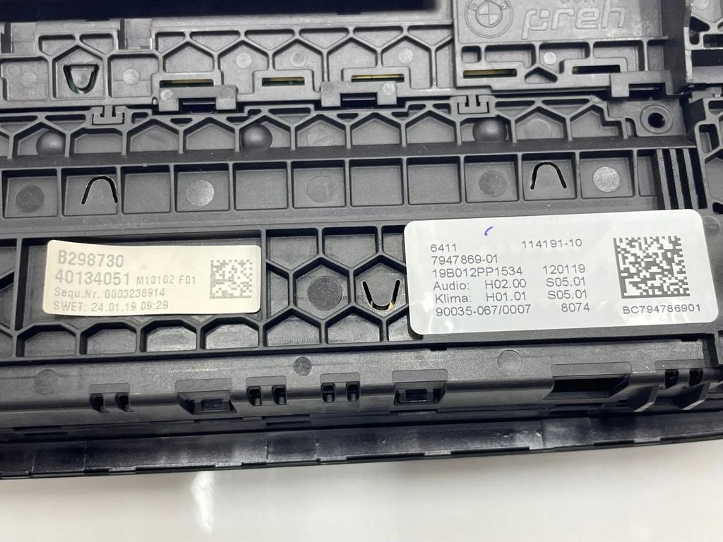 фото №7, Bmw 5 g30 g31 2019 панель кондиционера