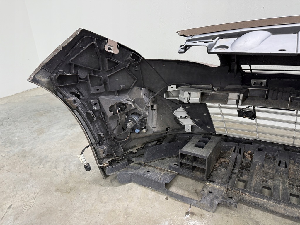 фото №8, Бампер перед передний renault grand scenic iii 09-13 pdc