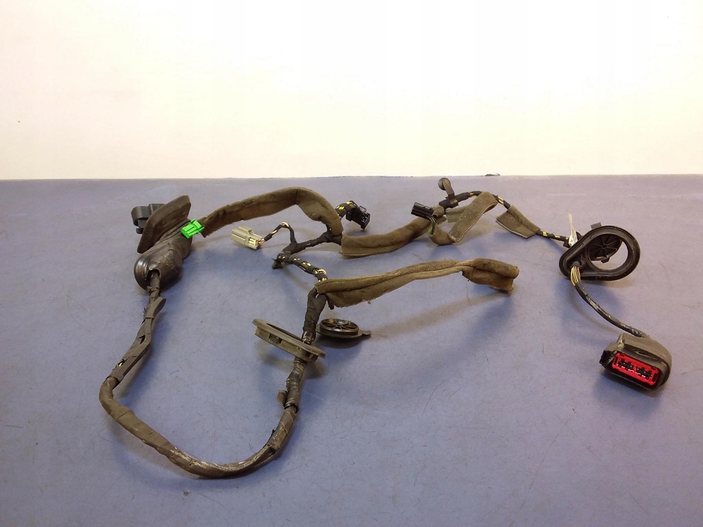 фото №1, Volvo s40 ii электропроводка дверь правый перед 30737602