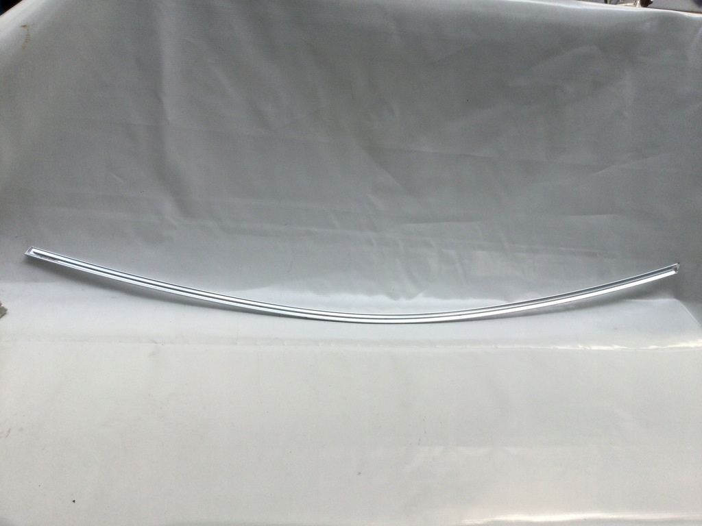 фото №1, Молдинг рамы дверь opel crossland правое 39120687 nowe orginał