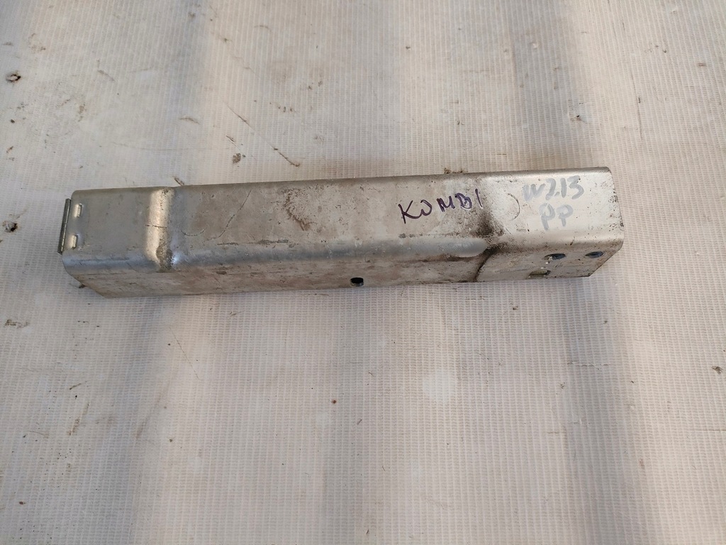 фото №1, Mercedes w213 kombi зона деформации правая