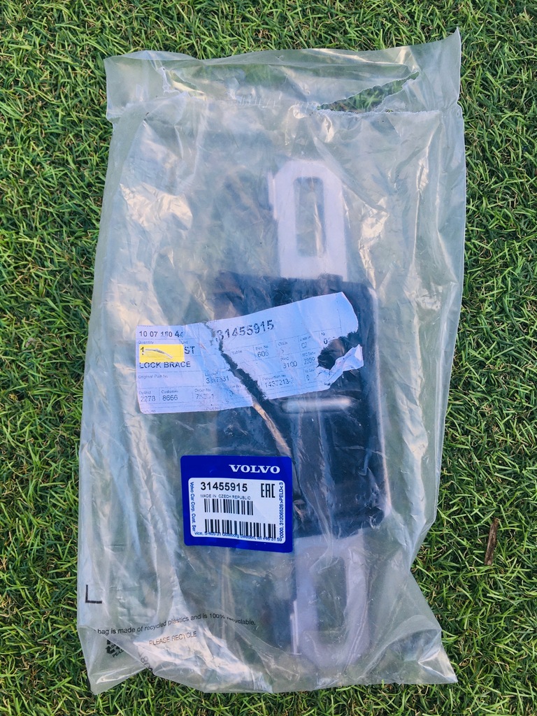 фото №5, Volvo v60 засувка кришки багажника 31455915