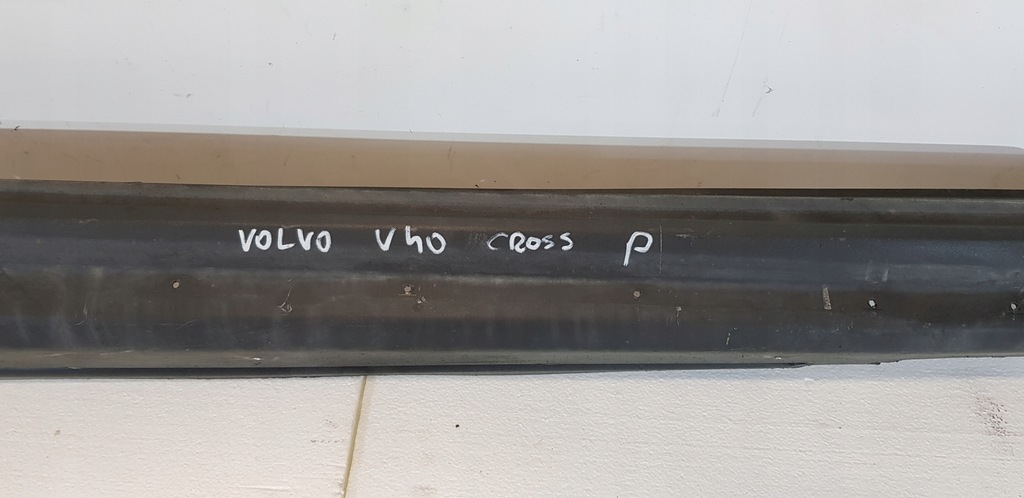 фото №5, Volvo xc40 cross country молдинг порог правая порог