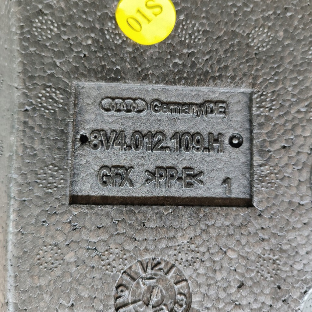 фото №8, Audi rs3 2018 другое элементы отделка багажника