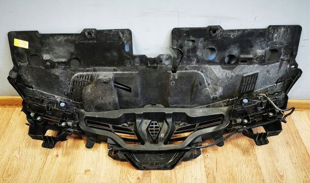 фото №11, Renault clio iv решітка радіатора решітка радіатора led drl комплект