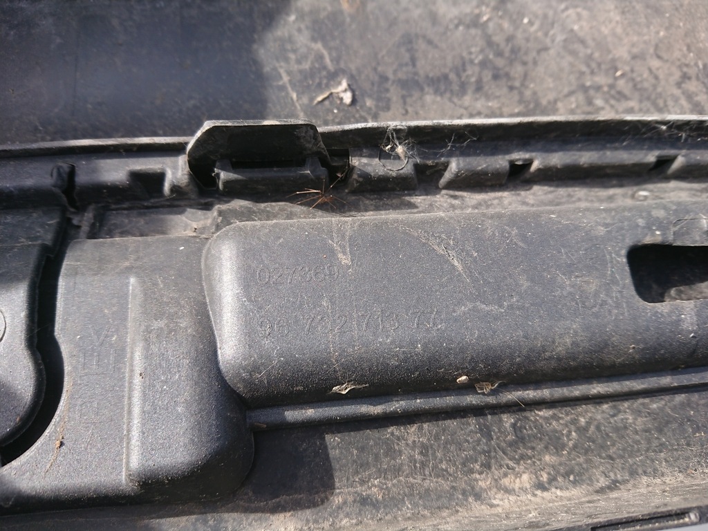 фото №12, Peugeot 208 1 i 12-19 бампер задній задня