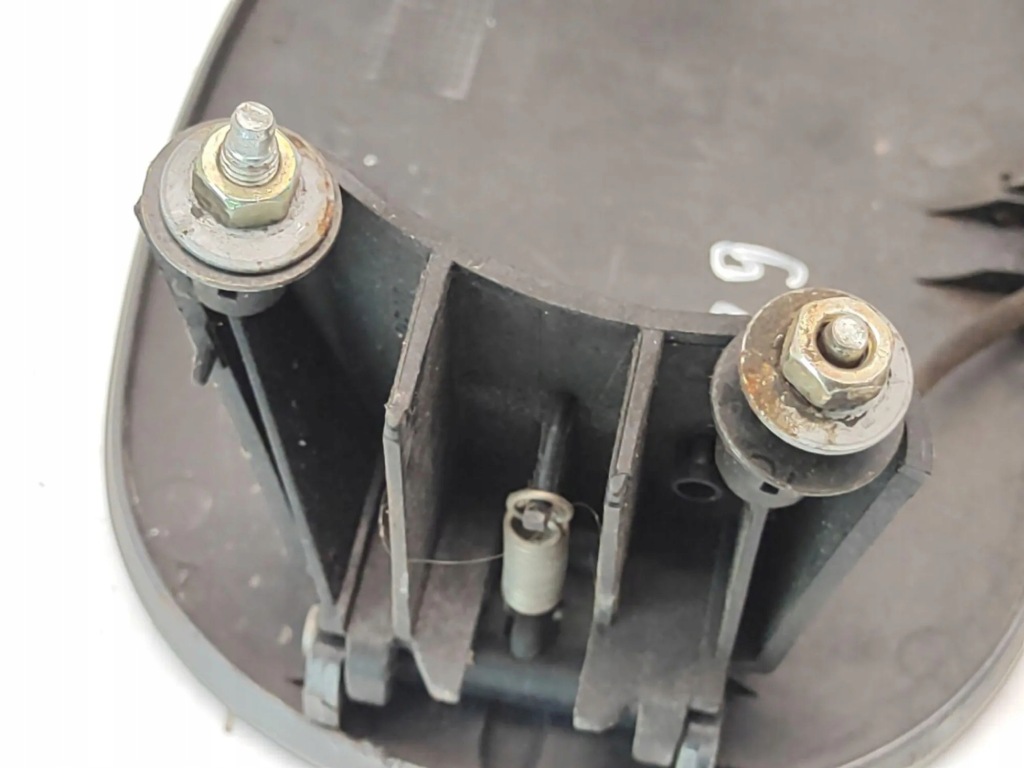 Моторчик кришка заливної пального lancia thesis 841_ 156021246 2.4l дизель Зі Шроту