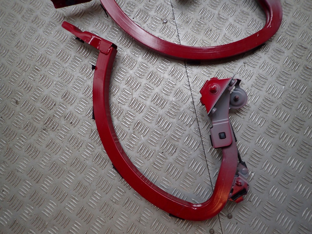 фото №3, Alfa romeo giulia veloce петля кришки задня задній багажника лівий