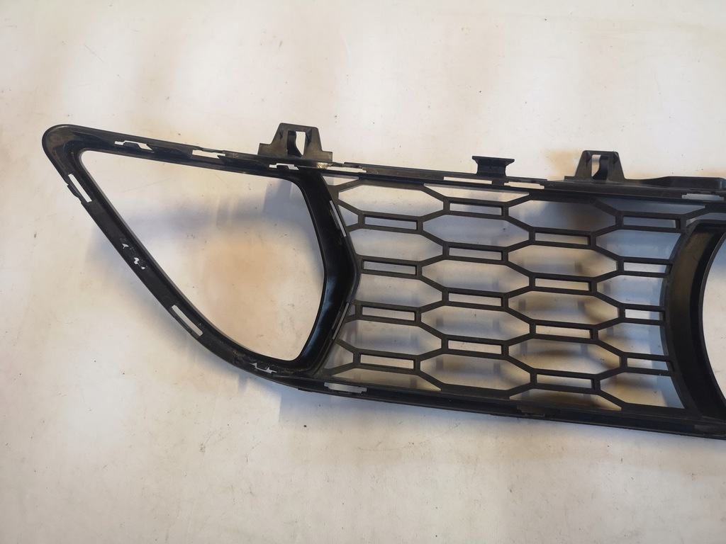 фото №8, Bmw 8 g14,g15 m-pakiet- решётка средняя бампера