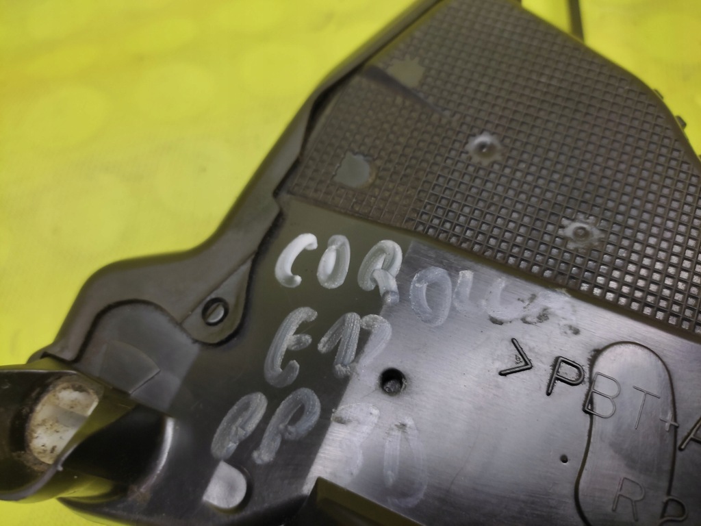 фото №5, Toyota corolla e12 замок дверь правый перед