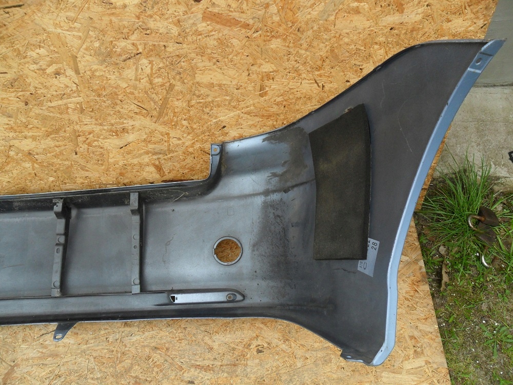 фото №11, Toyota avensis verso 2001 2002 2003 2004 бампер