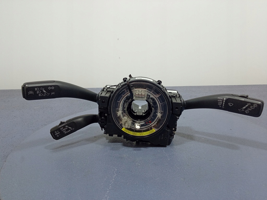 фото №1, Vw touareg ii 7p перемикач комбінований стрічка 7p6953507aj