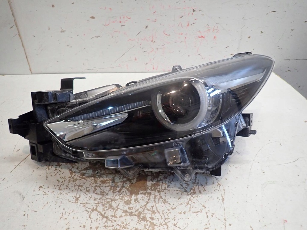 фото №1, Лампа перед левая mazda 3 bm lift 2016- full led