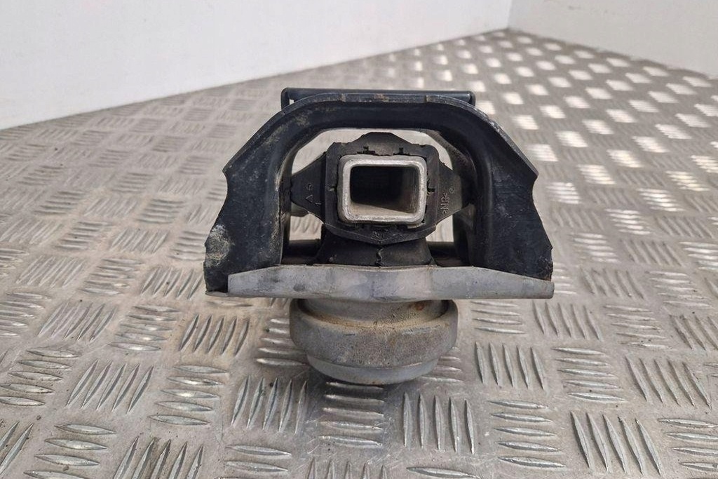 фото №7, Передня подушка двигуна citroën ds5 9672479980 2.0l дизель 2012