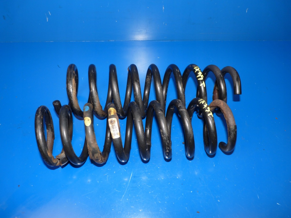 фото №1, Hyundai ix35 пружини підвіска пружина задня