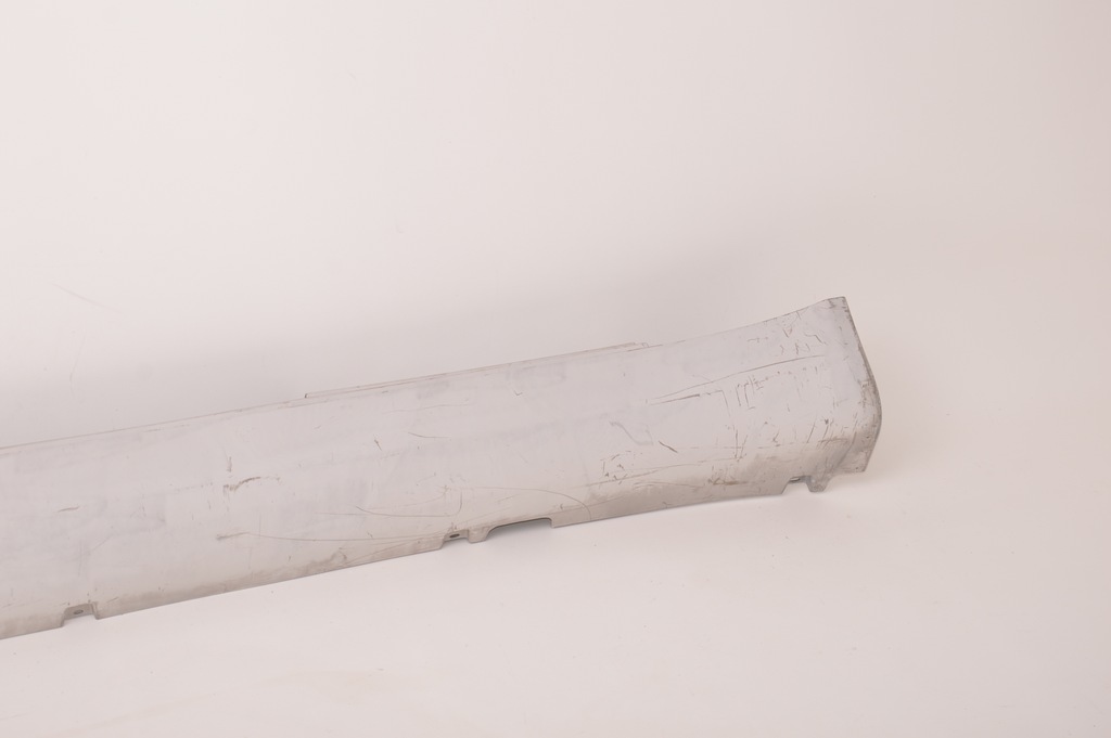 фото №5, Maserati granturismo m139 молдинг левая порог nowa