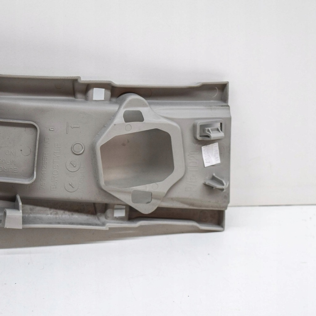 фото №7, Renault zoe 2015 ліва сторона захист нижня стійка / b