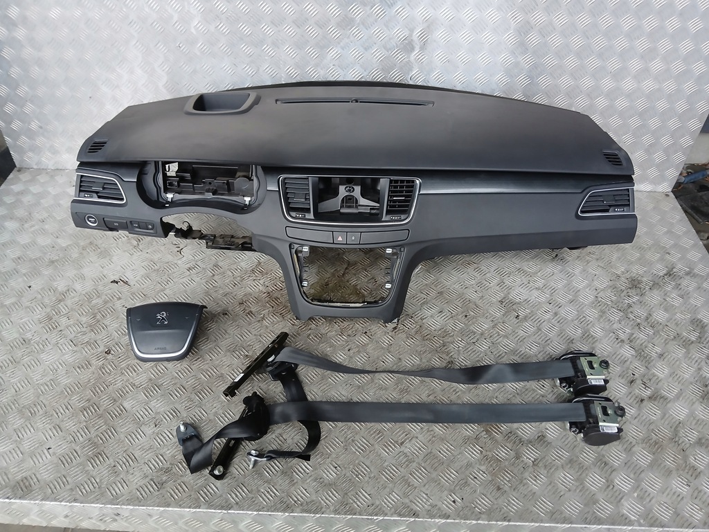 фото №1, Peugeot 508 панель приладів панель приладів ремені подушка безпеки 2015r