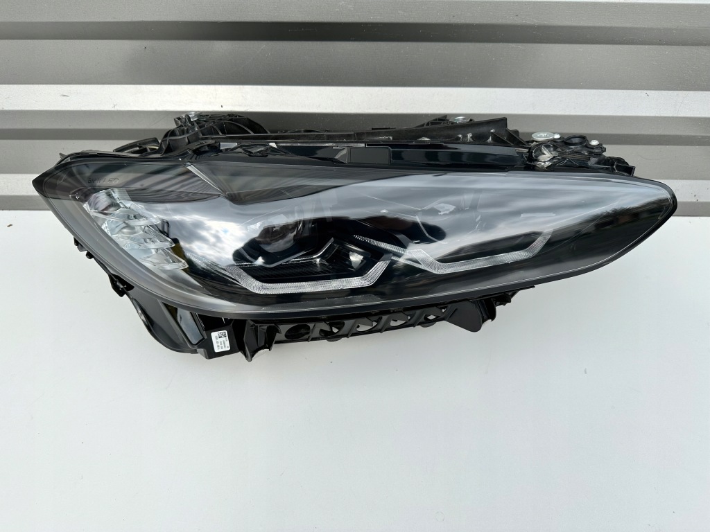 фото №1, Лампа правая bmw g22 g23 g26 full led black idealna