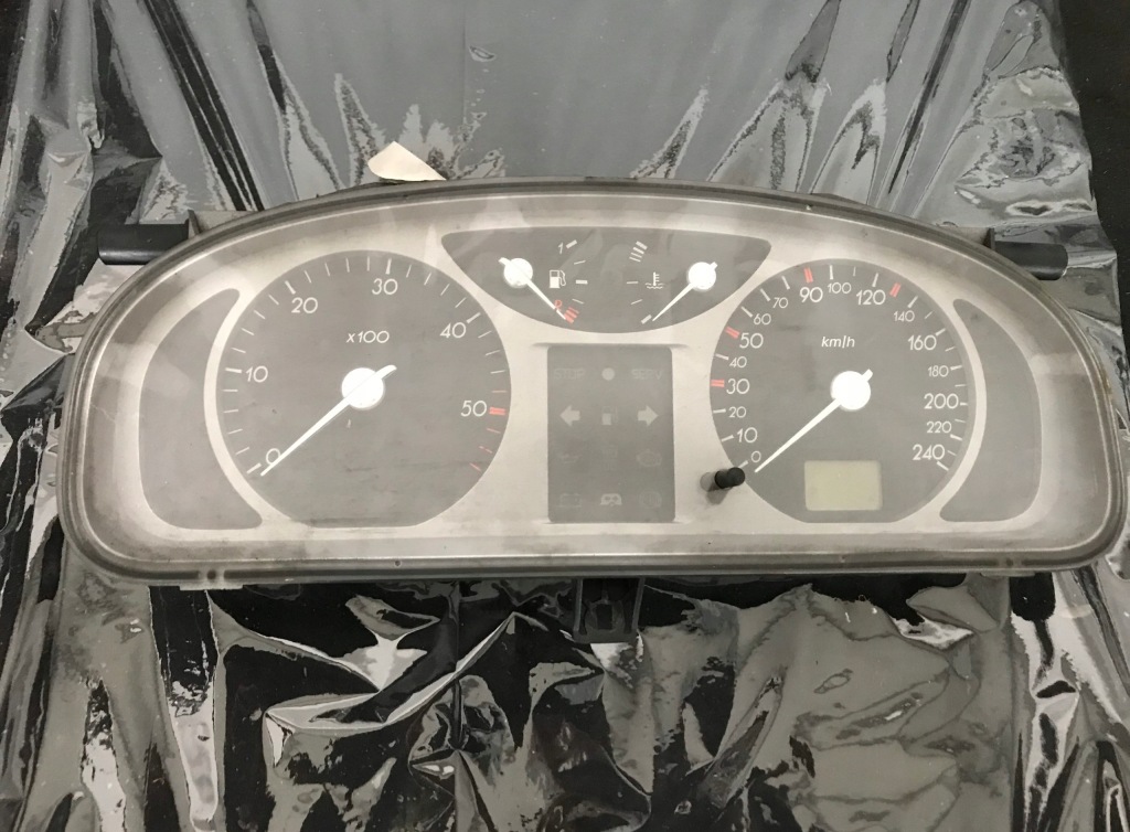 фото №1, Приборы renault laguna 1,9 dci