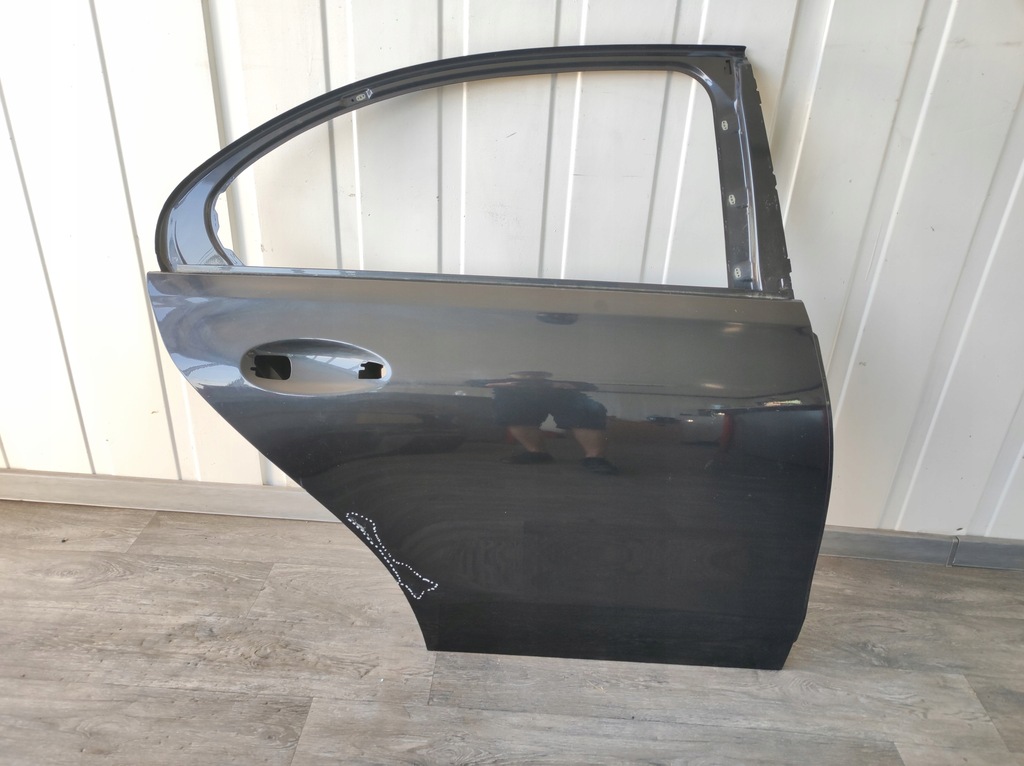 фото №1, Двері mercedes cklasa w206 206 задні праве sedan ------