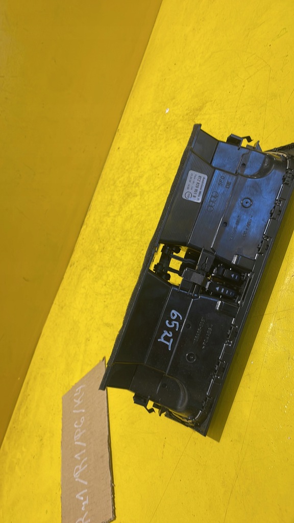 фото №6, Audi a4 b8 - решётка обдув