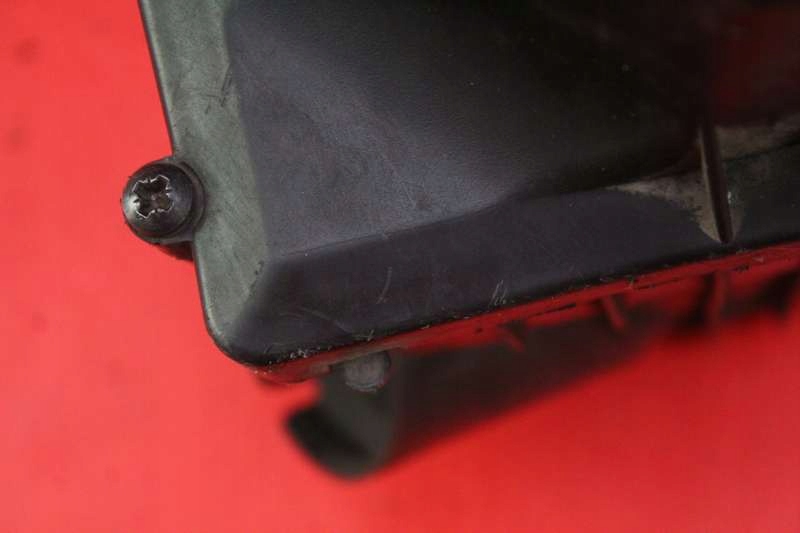 фото №11, Корпус фильтра воздуха citroen c5 ii x7 iii 2.0 hdi