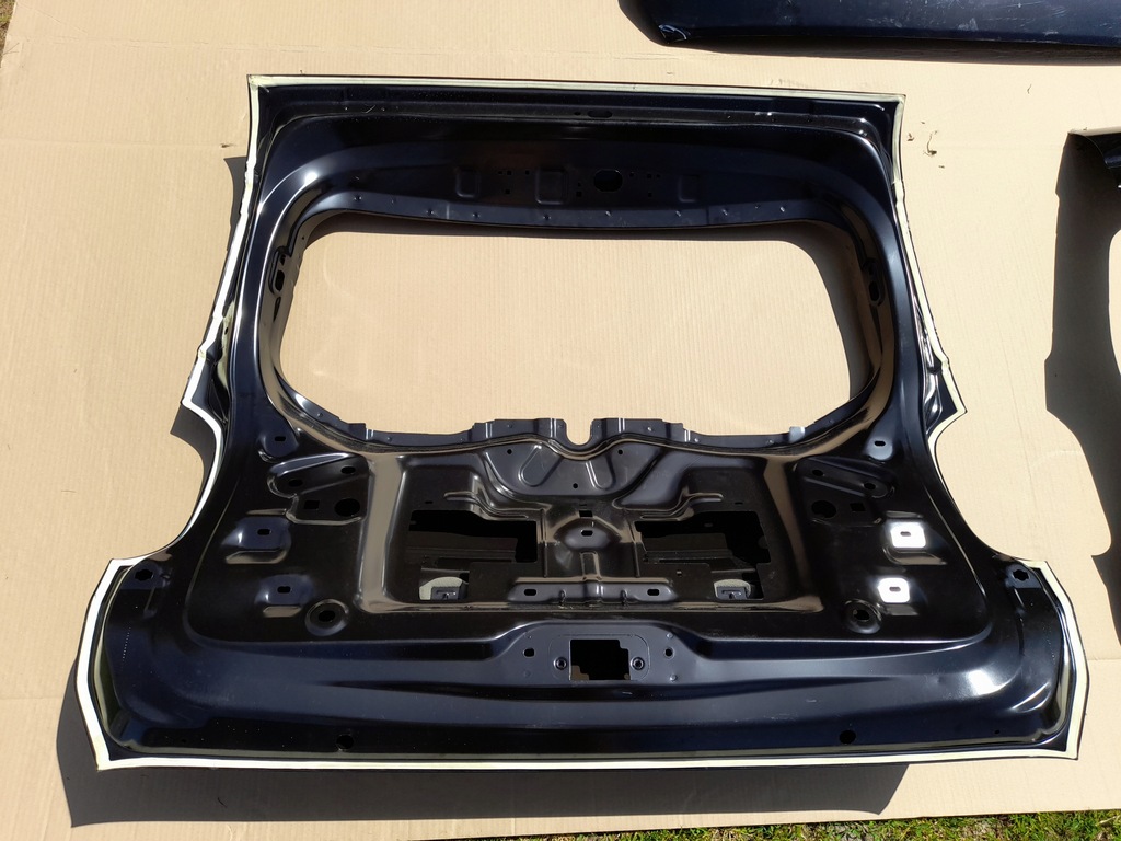 фото №10, Кришка багажника задня багажника dacia duster ii 2 org nowa