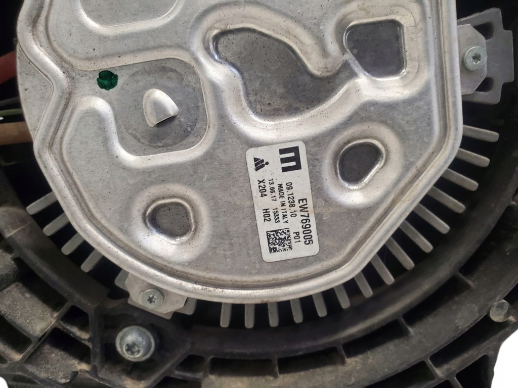 Alfa romeo stelvio 50534298 з передній радіатор води Оригінал