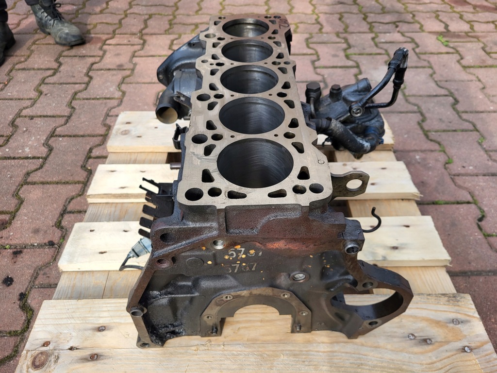 фото №8, Двигун блок vw t4 transporter multivan caravelle 2.5 tdi 150 151km ahy