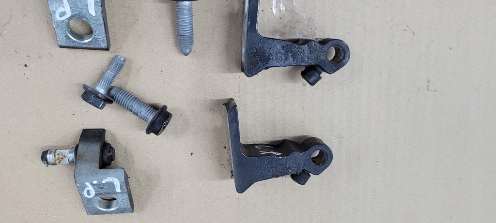 фото №5, A3 8v lift s3 петля петлі двері ліва лівий перед sedan ly9b