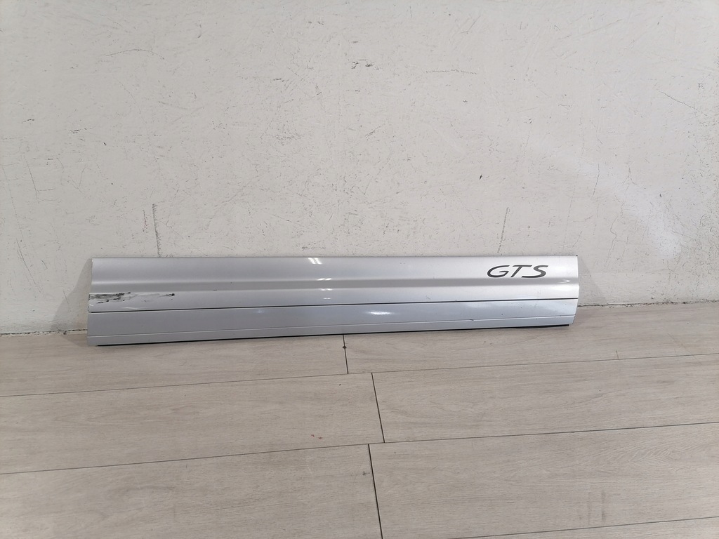 фото №1, Porsche cayenne молдинг дверь правый prz. 7p5837788s