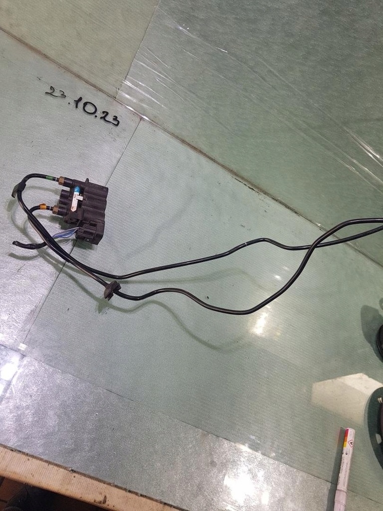 фото №1, Розподільник підвіска discovery iv cpla-5b710-ad