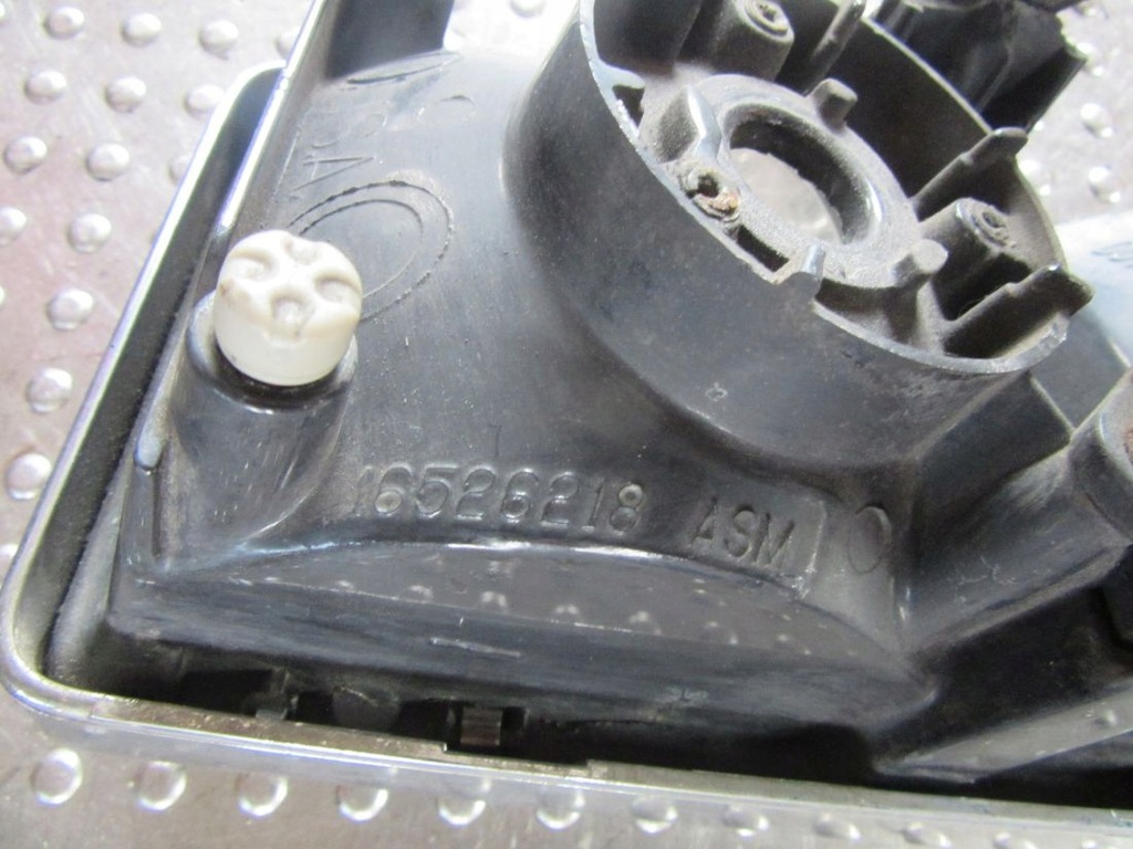 фото №7, Chevrolet blazer 2000 лампа перед