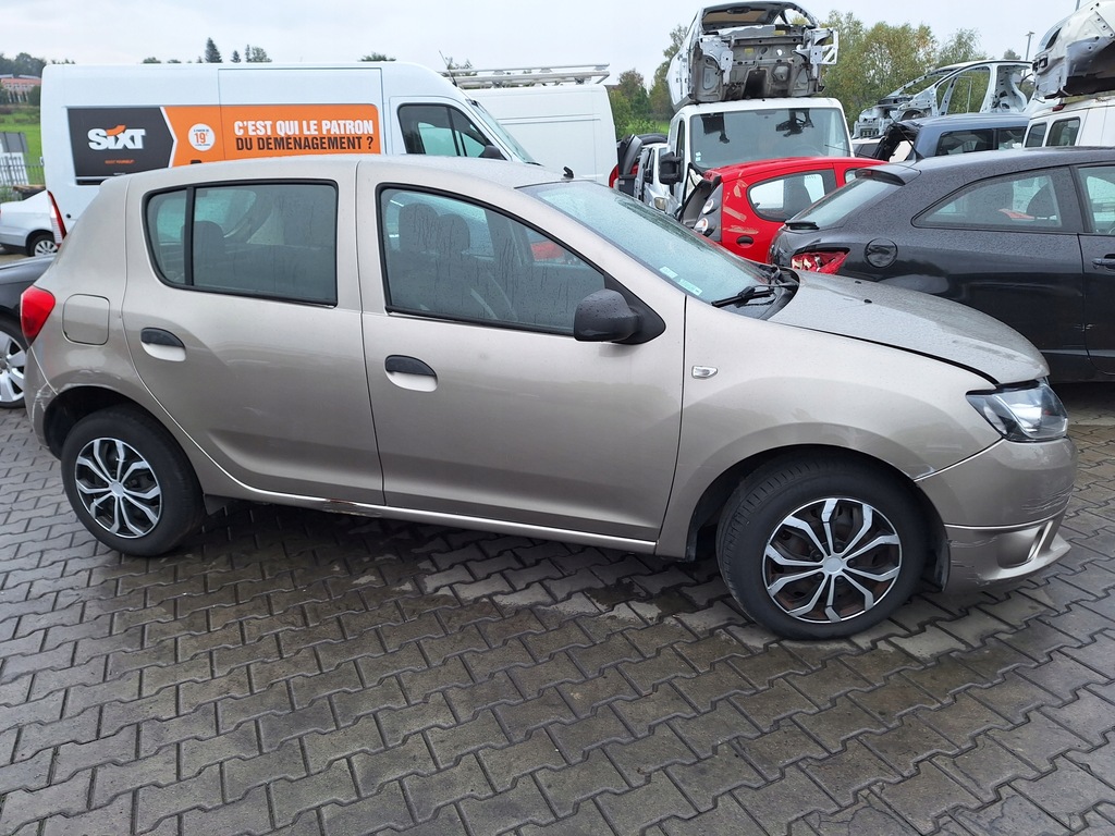 фото №8, Dacia sandero 2 ii 1.2 16v d4f732 жгут электропроводка двигателя 240115461r