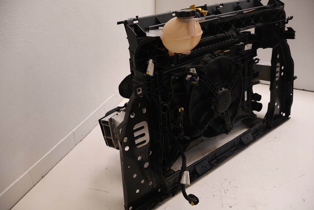 фото №7, Jeep renegade 1.4 mta pas передний радиатор 52009102, 51965900