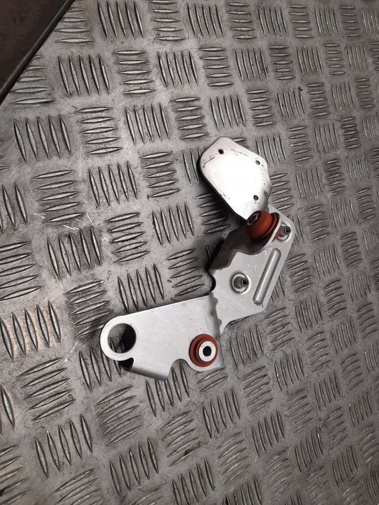 фото №5, Audi a8 s8 d4 4h 2013 с передний другое запчасти отсек двигателя