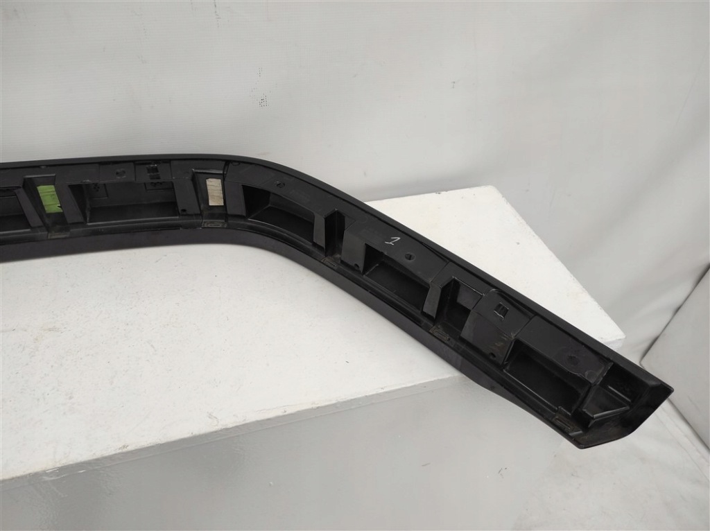 фото №7, Молдинг крыло правая перед mercedes g 463 w463