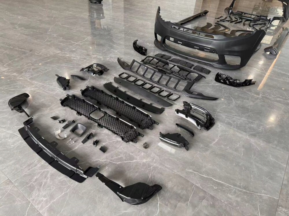 Кузов kit trackhawk srt стиль - полный набор кузов kit grand cherokee 2014-2021 с Разборки