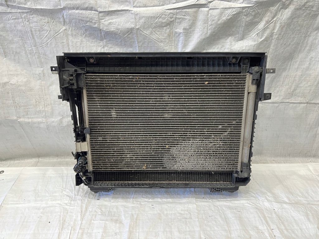 фото №1, Jaguar f-pace радіатор комплект 2.0d