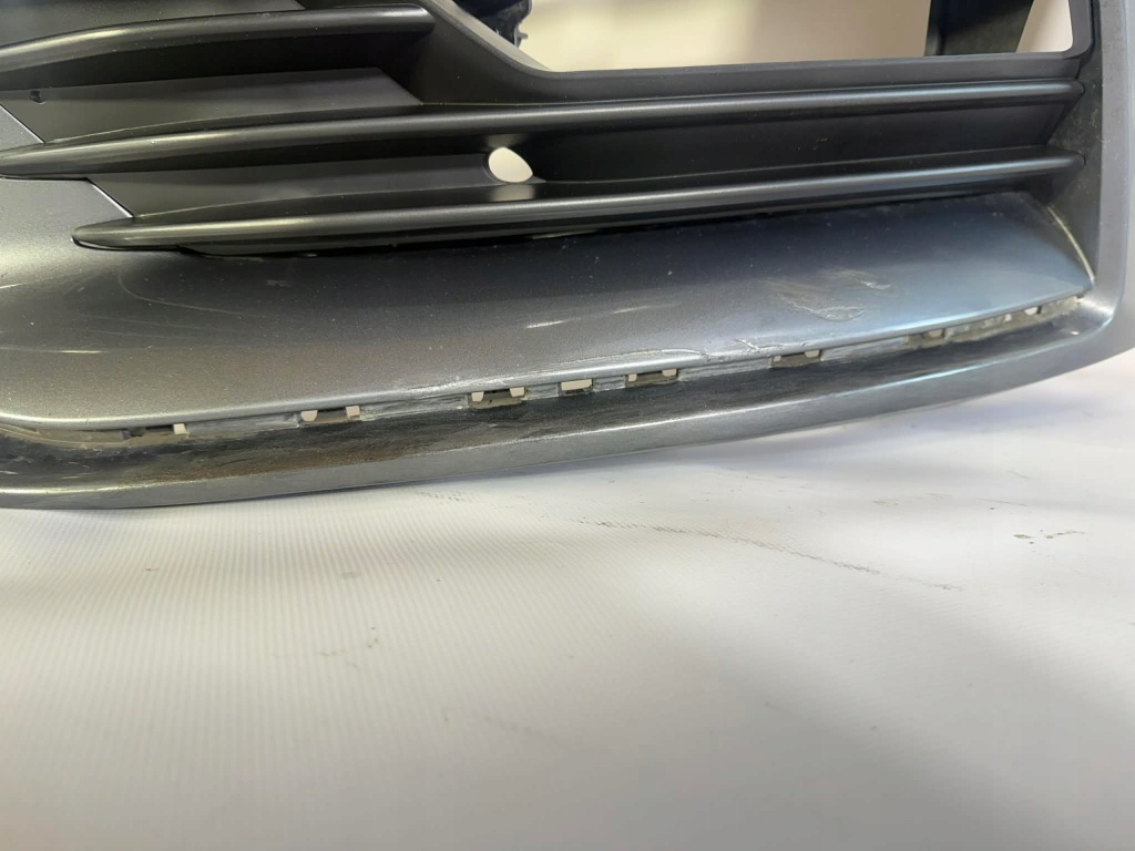 Audi a3 8v sedan 8v5 бампер перед передний lx7r sprysk. 12-16 8v5807437 с Разборки