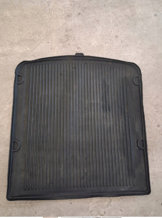 фото №1, Мат do багажника audi a5 8t 8t0061180