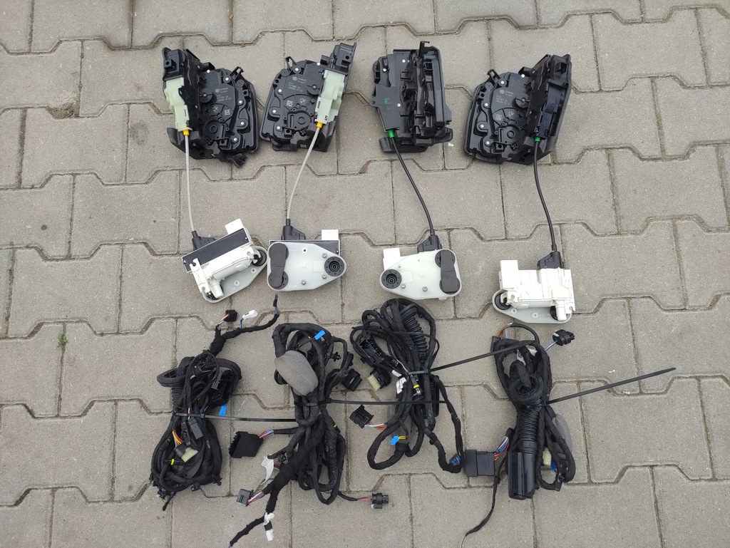 фото №1, Замки доводчик двері soft close bmw xm g09