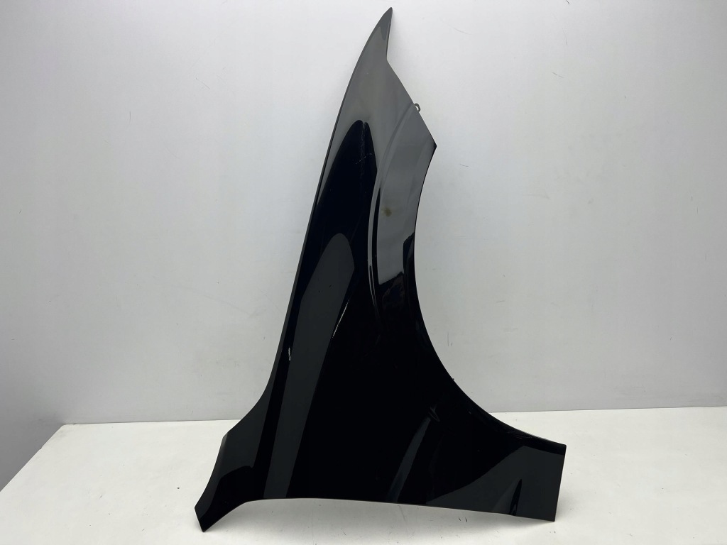 фото №1, Volvo xc60 ii крыло передний правый перед оригинал 2017-