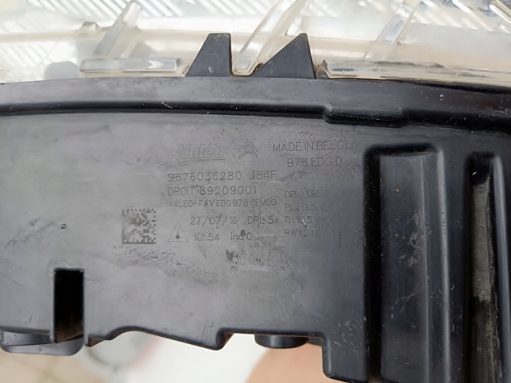 Фара до рух dziennej led drl правий citroen c4 picasso 9676036280 Недорого