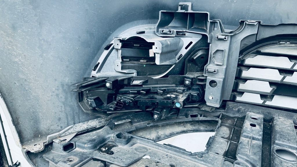 фото №14, Бампер передній перед renault clio iv 4 lift 620221630r